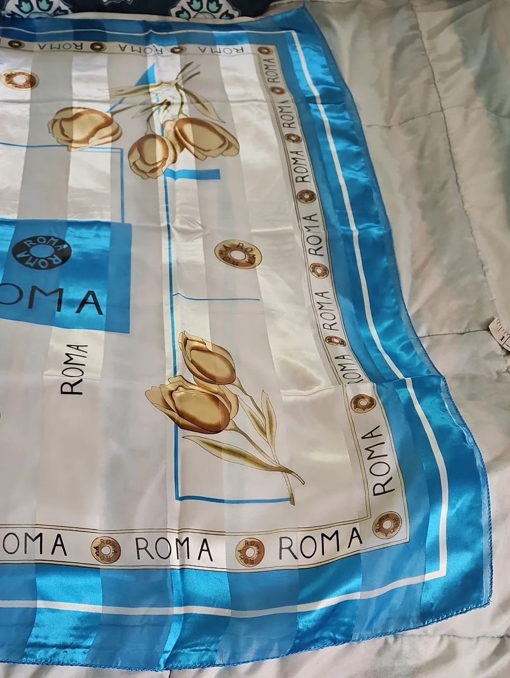NWT Roma Silk Blend Large Scarf